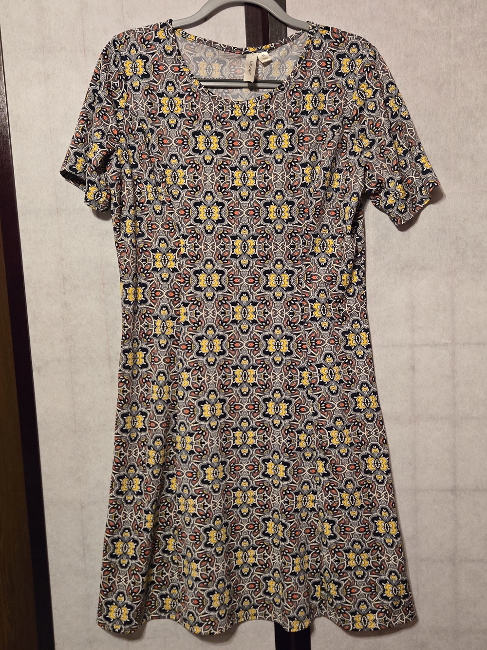 Tacera Short Sleeve Floral Mosaic Dress in Yellow, Black And Cream